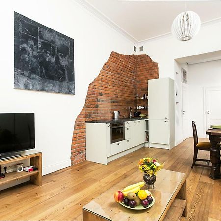 Old Town Brigue Apartment By Otium Krasków Εξωτερικό φωτογραφία